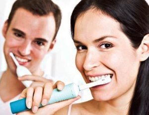 Как выбрать ультразвуковую зубную щетку