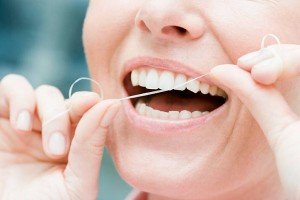 Зубная нить стремительно набирает популярность 