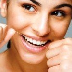 Зубная нить, как одно из важных средств гигиены полости рта
