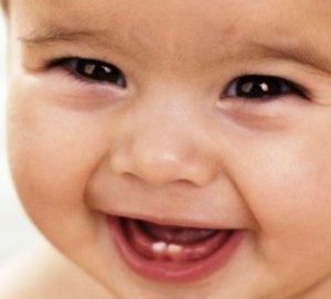 Первые зубки или Проблемы с зубами у малышей