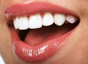 Зубные щетки и пасты на страже чистоты ротовой полости