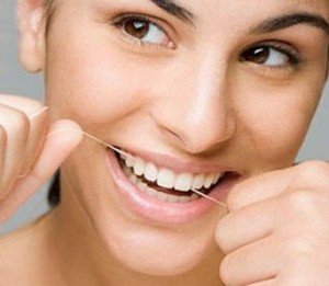 Зубная нить стремительно набирает популярность 