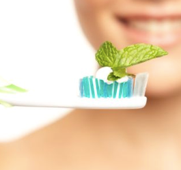 Лечебная зубная паста позаботится о здоровье десен